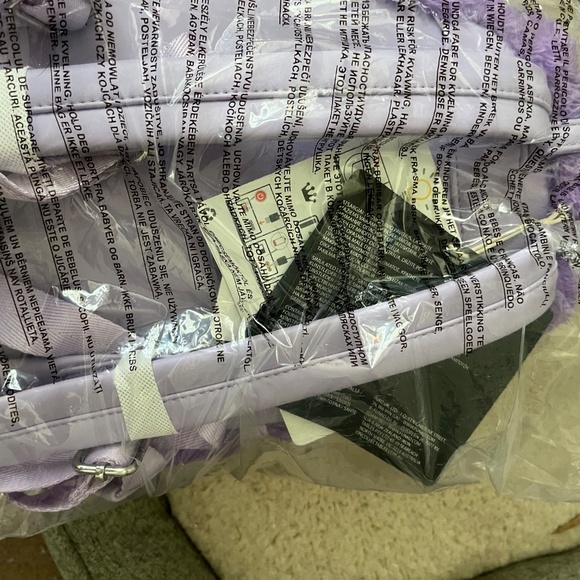 Zyma the emperors new groove loungefly - Picture 3 of 4